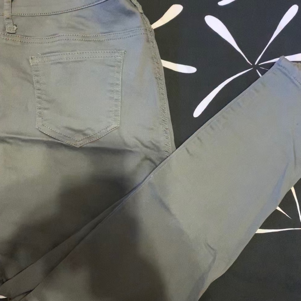 Maternity Pants - Side Panel